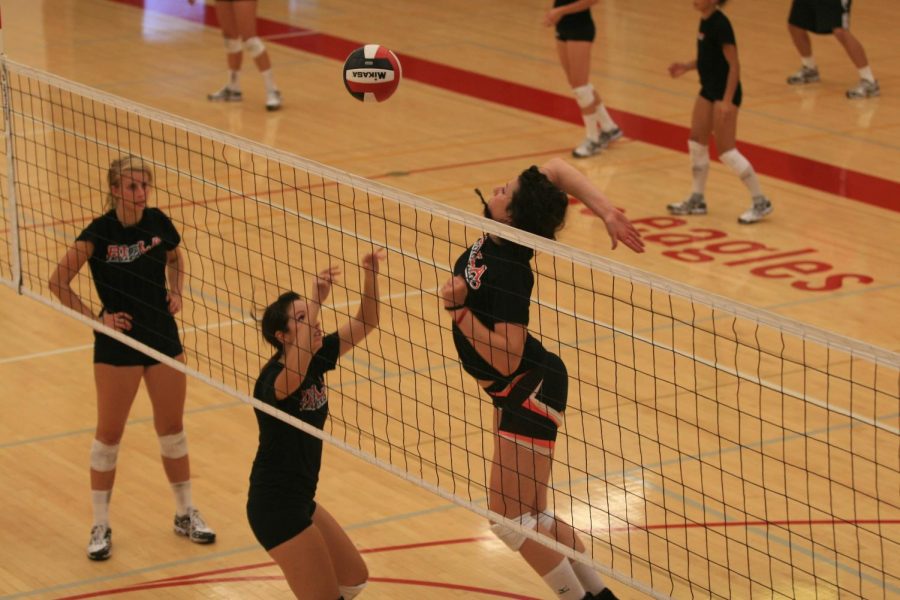 After falling short this weekend, the girls volleyball team gets back to practice in hopes of returning to thier winning ways