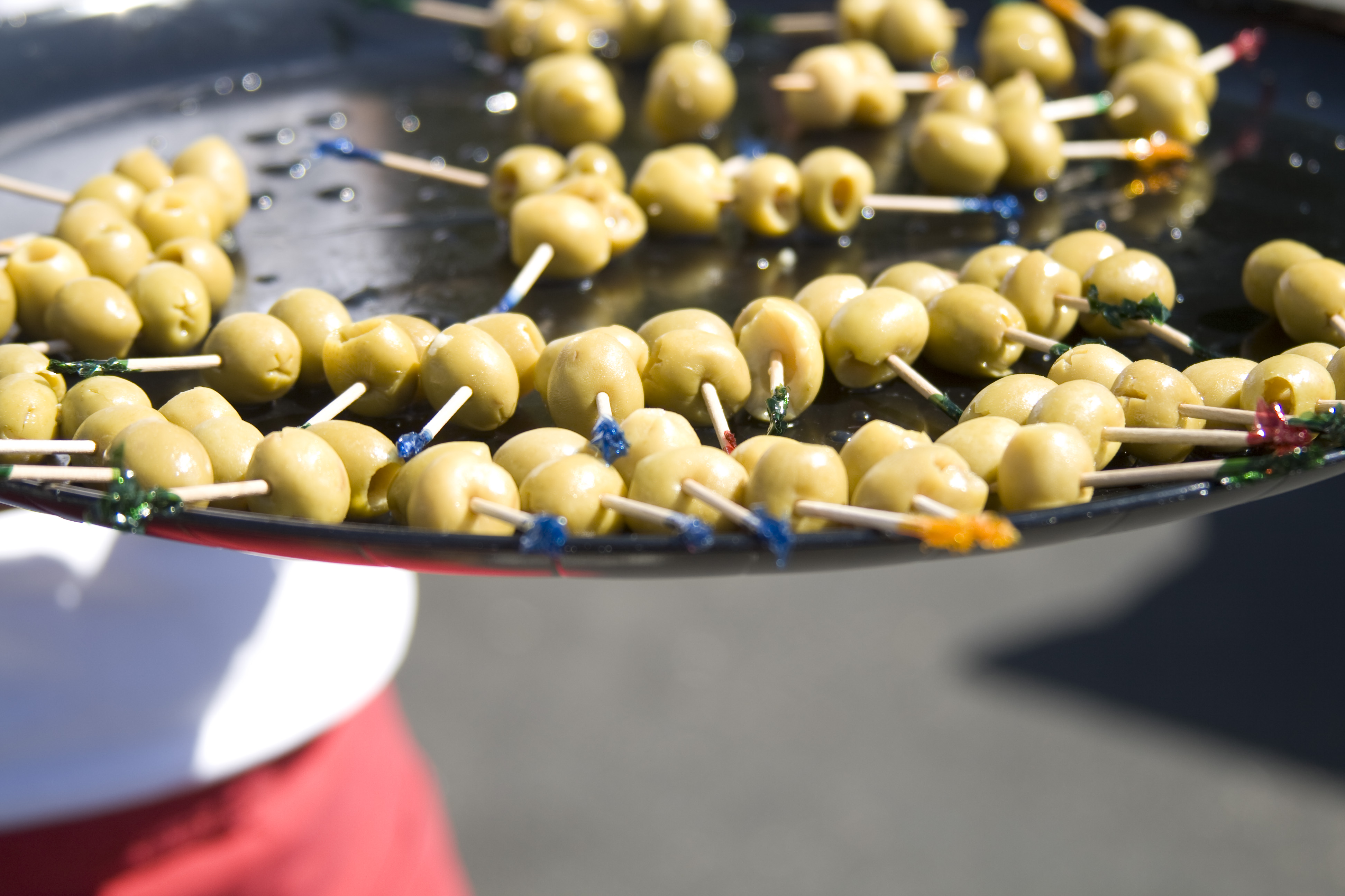 On Saturday, September 20th, the city of La Mirada held the local “Olive Festival” at the La Mirada Regional Park—located across the street from Biola.  This event highlighted the historical aspect of La Mirada’s abundance of olive groves by serving olives. Photo by Bethany Cissel