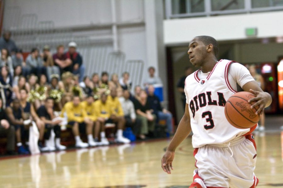 Junior Marlon King makes his way down the court in Thursday nights game against Cal Baptist.  Photo by Ashley Gurriero