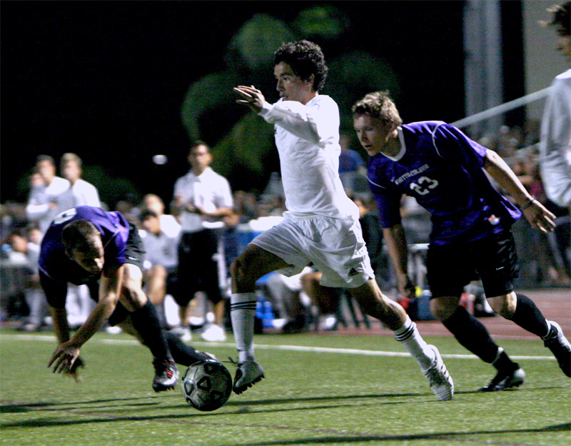 Men's soccer gets two more shutouts