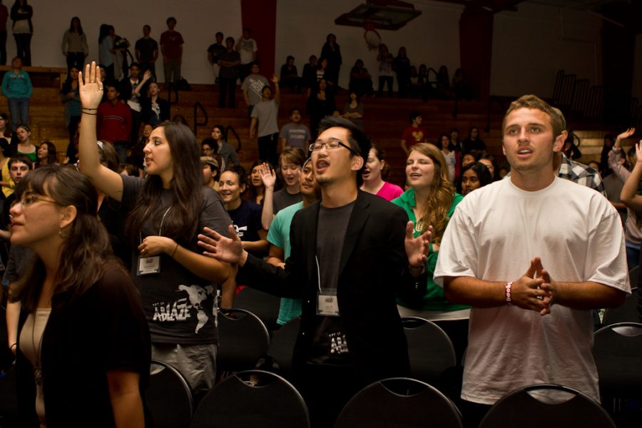 Students worship during Session Five of Missions Conference on Thursday, March 17, 2011. | Job Ang/THE CHIMES