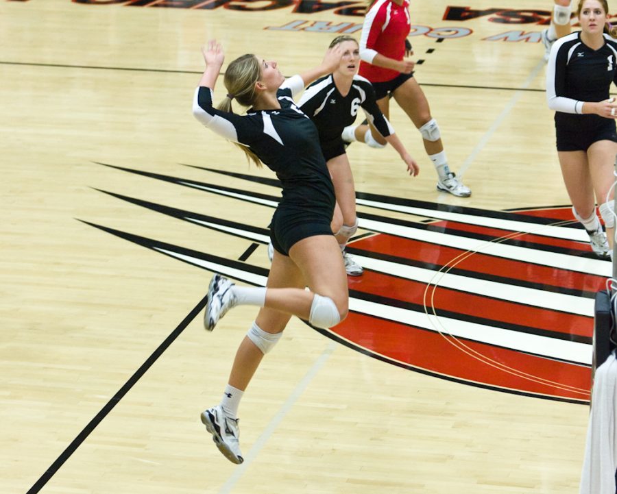 Chelsee Arnitz stretches for a spike at the Biola vs. APU away game on Tuesday, September 27, 2011. APU wins 3-2. | Courtesy of Biola Athletics. 