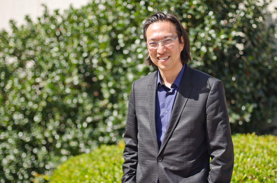 Makoto Fujimura of the International Arts Movement explored the role of the arts in Christian expression during his visit to Biola University. | Jessica Lindner/THE CHIMES