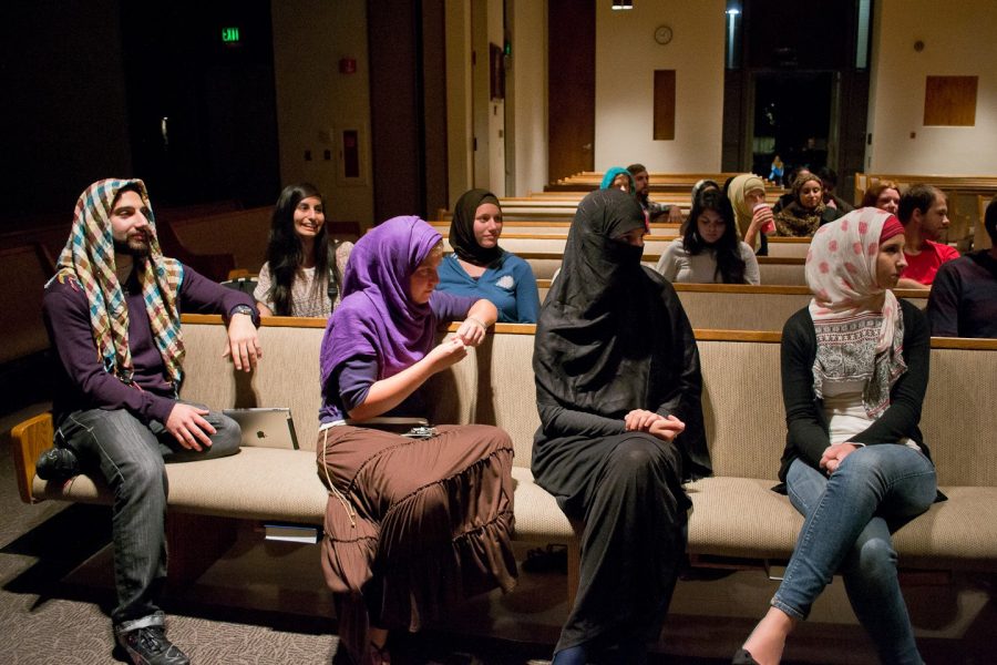 On Monday, Muslim Awareness Club members wore hijabs to represent the growing population of Muslims in America. They hosted a chapel at 9:00 p.m. to inform students about the religion, and how they can get involved in ministering to Muslims. | Ashleigh Fox/THE CHIMES