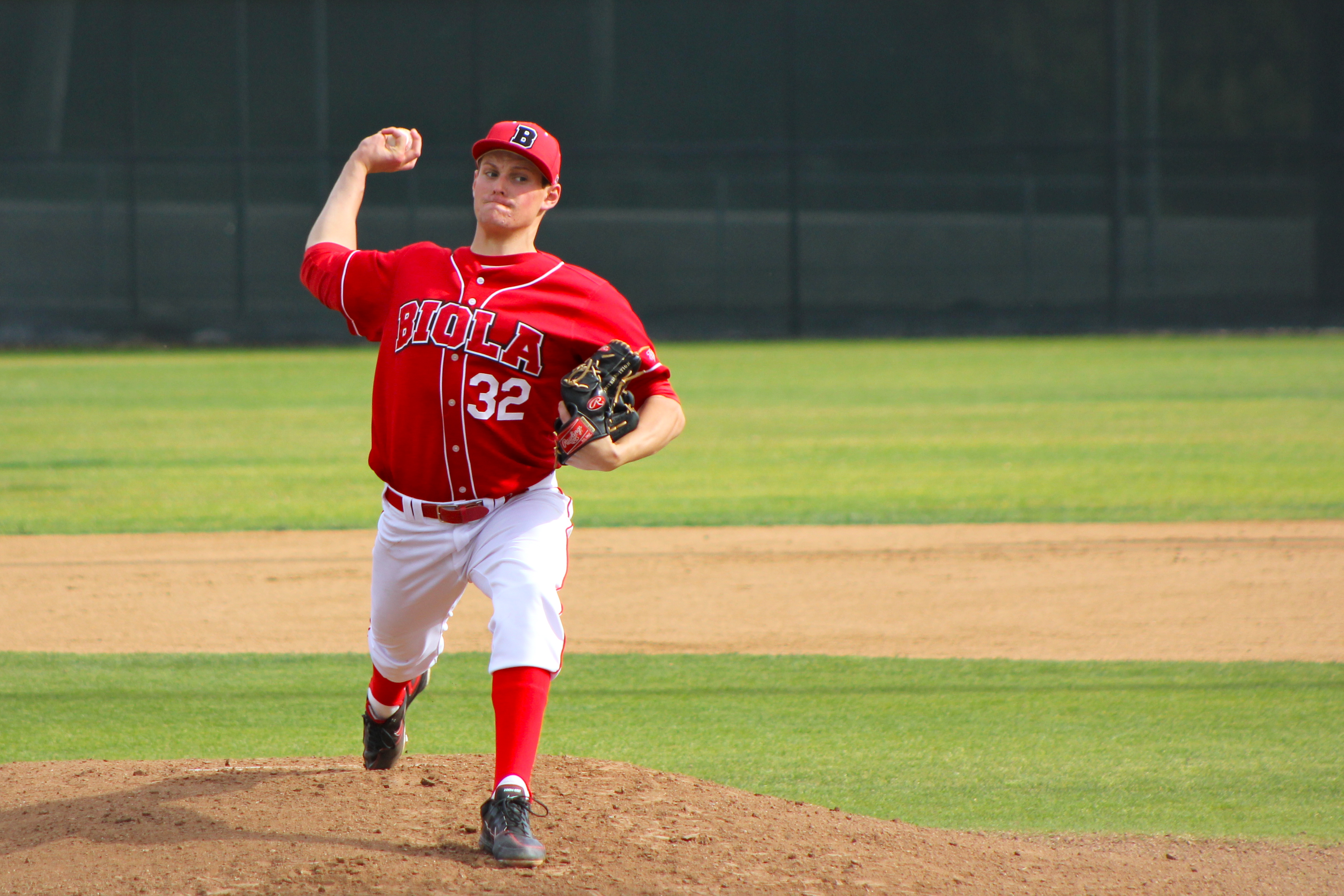 Oaks shuts down Concordia to salvage doubleheader split