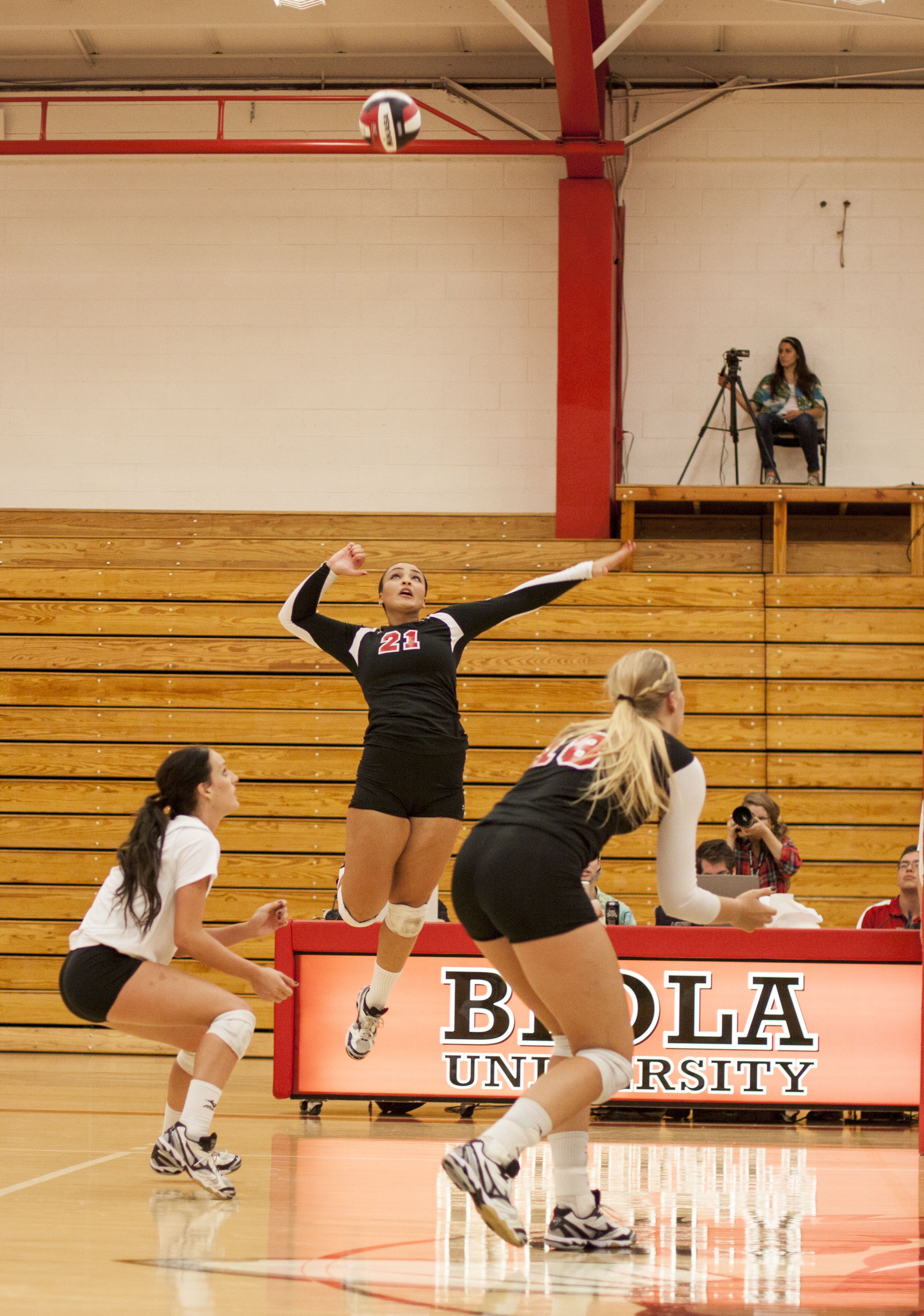 Sophomore outside hitter Joclyn Kirton goes up for one of ten kills during the game versus The Master's College on September 21. | Ashleigh Fox/THE CHIMES