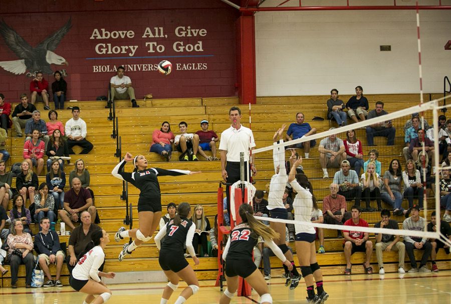 Sophomore outside hitter Joclyn Kirton goes up for a kill during the game versus San Diego Christian on October 10. Kirton led the Eagles in kills for the entire match with 14 total. | Tomber Su/THE CHIMES