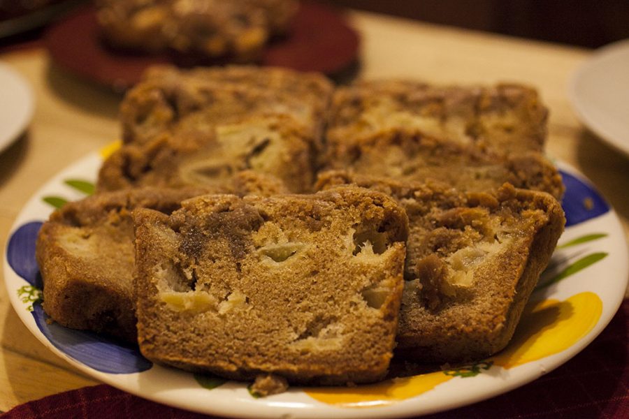 Toffee-crusted Apple Cake | Melanie Kim/THE CHIMES