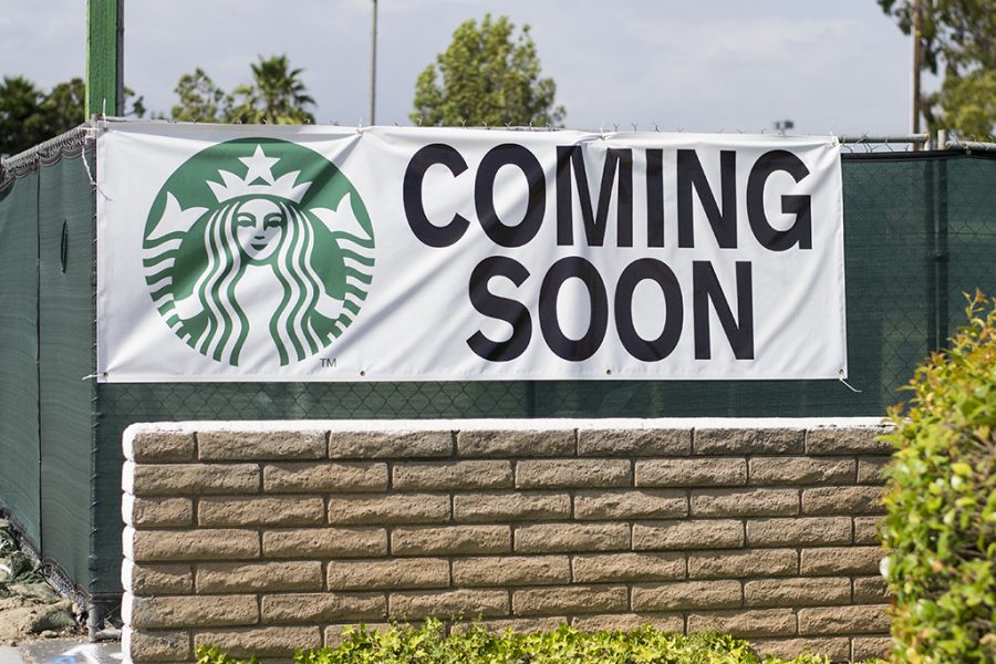 A+new+Starbucks+is+being+built+across+La+Mirada+Blvd.+and+will+include+a+drive-thru.+%7C+Ashleigh+Fox%2FTHE+CHIMES