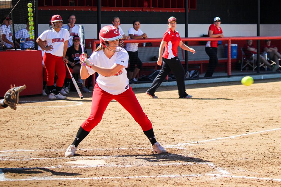 Junior+third-baseman+Heather+Hall+leans+in+to+strike+the+ball+during+the+game+on+March+6.+Despite+having+the+smallest+roster+in+the+GSAC%2C+Biola+softball+have+won+nine+out+of+the+last+10+games+and+sit+second+in+the+conference+standings.+%7C+Alys