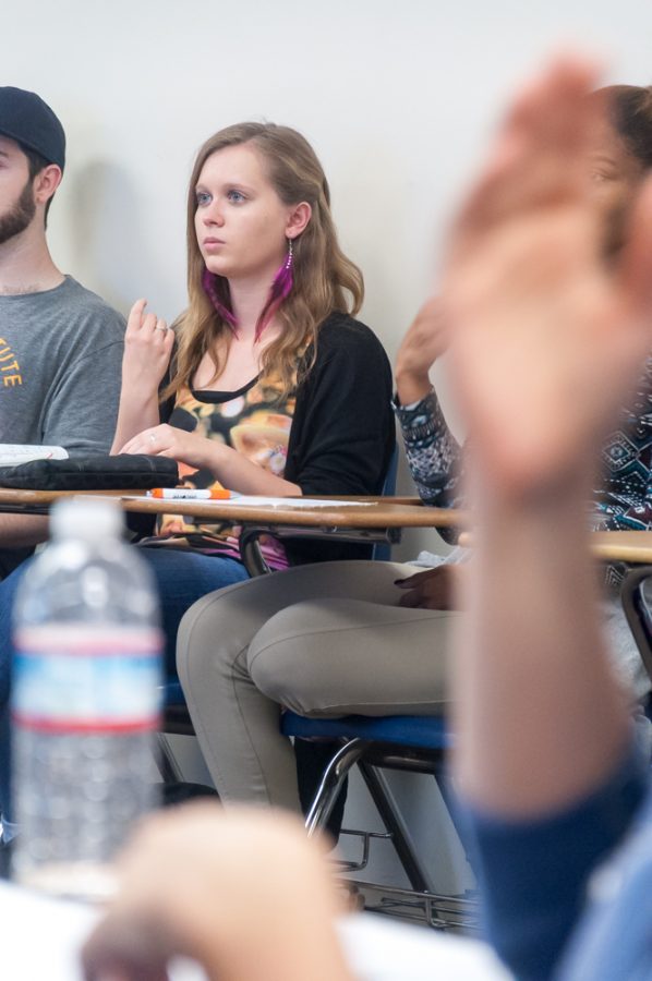 Learning Center staff juggles three-pronged approach to accommodate students, featuring sophomore April Caputi. See photo gallery below.| Cherri Yoon/THE CHIMES