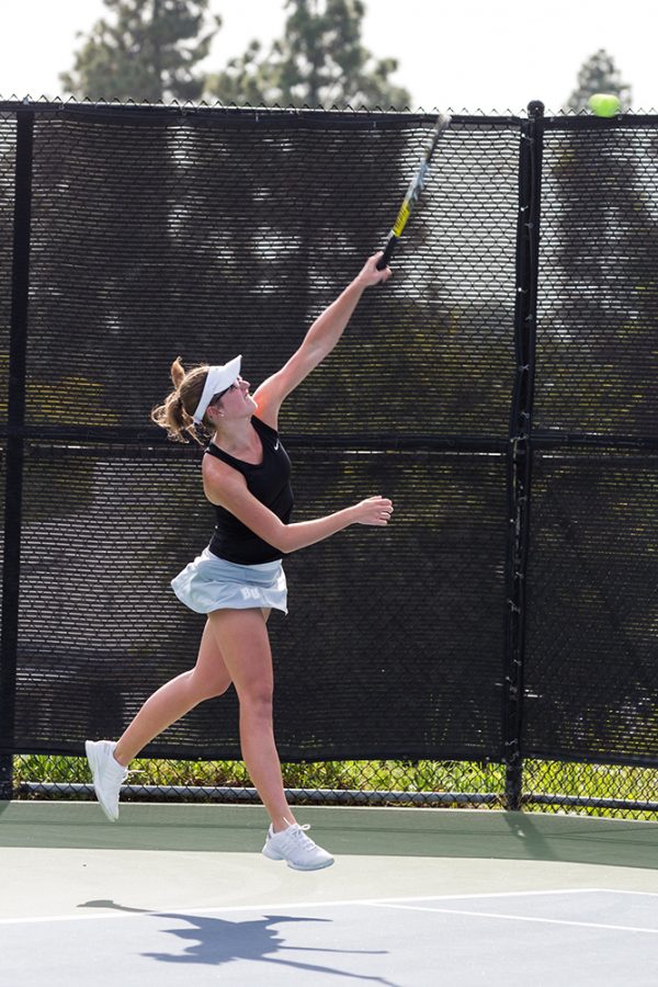 Women’s tennis scores over Academy of Art