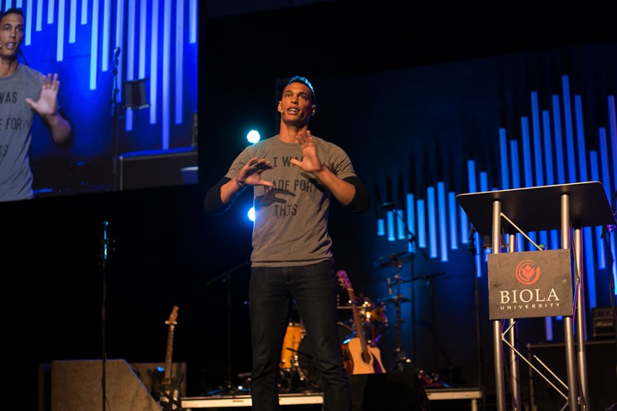 David Nelson speaks during session 5 by reminding Christians to humbly offer ourselves in order to be used in the way we are designed. | Anna Warner/THE CHIMES