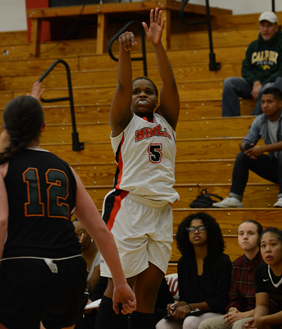 Women’s basketball grabs wins over NCAA opponents Chapman and Azusa Pacific.