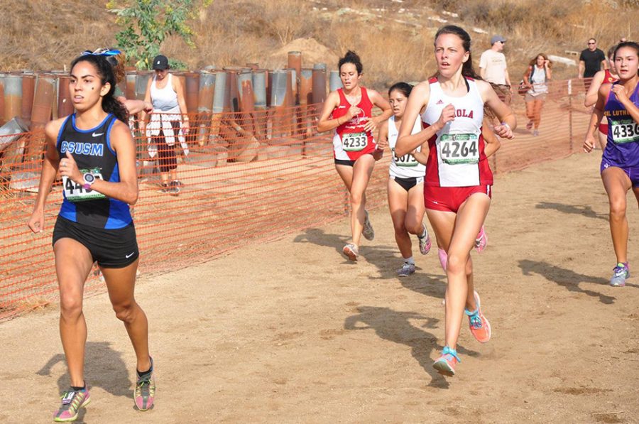 Cross country finishes middle of the pack at UCR