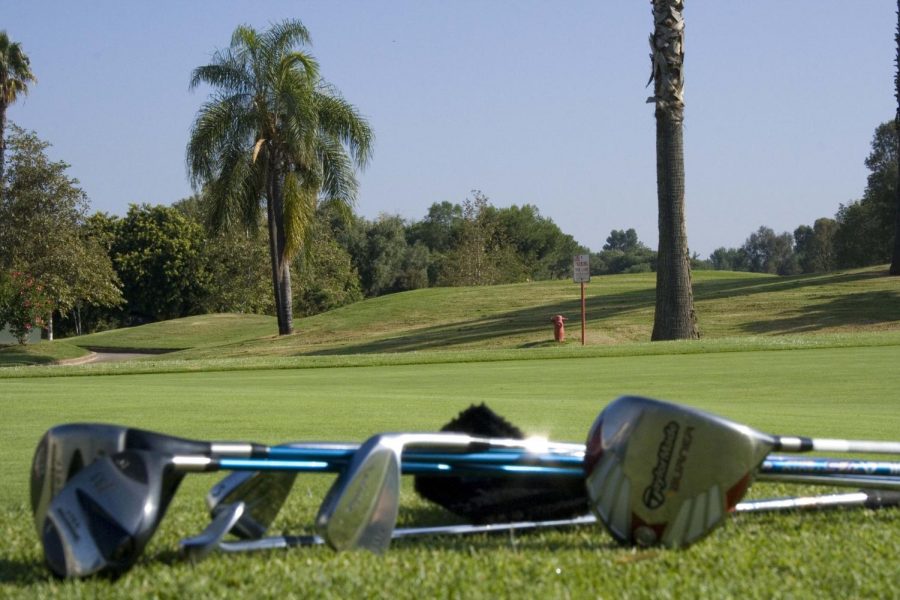 The womens golf team team teed of for the first time in Biolas history on Monday in Avondale, Arizona.