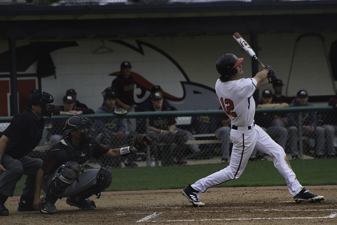 Rainy rally gives baseball another win