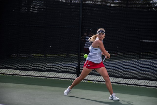 Men’s and women’s tennis face another loss
