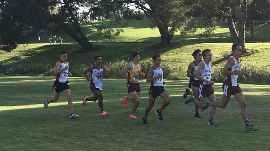 Several Eagles are shown in the lead pack during the Biola Invitational Men’s 8k on Sept. 8, 2018.