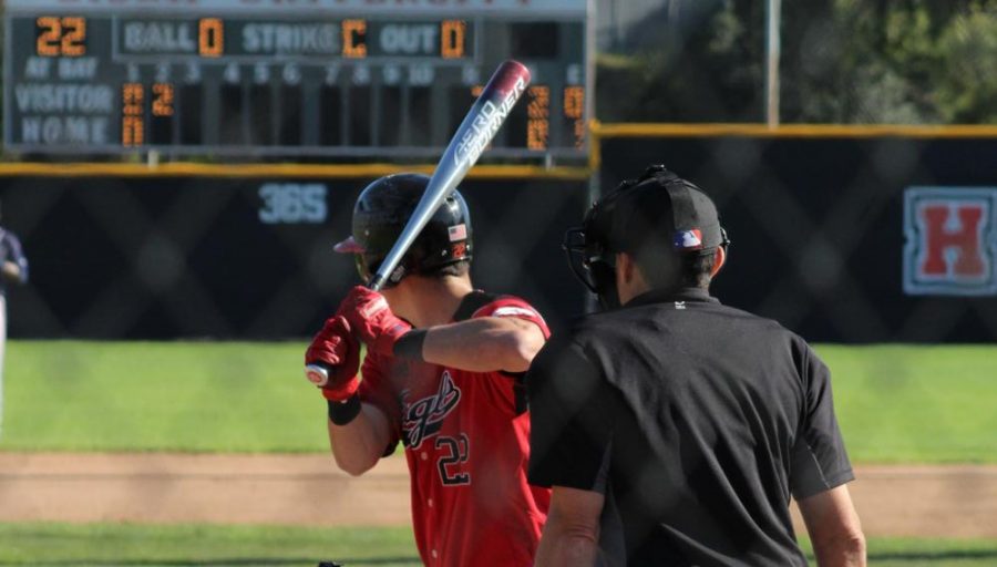 Baseball brings the bats at Vanguard
