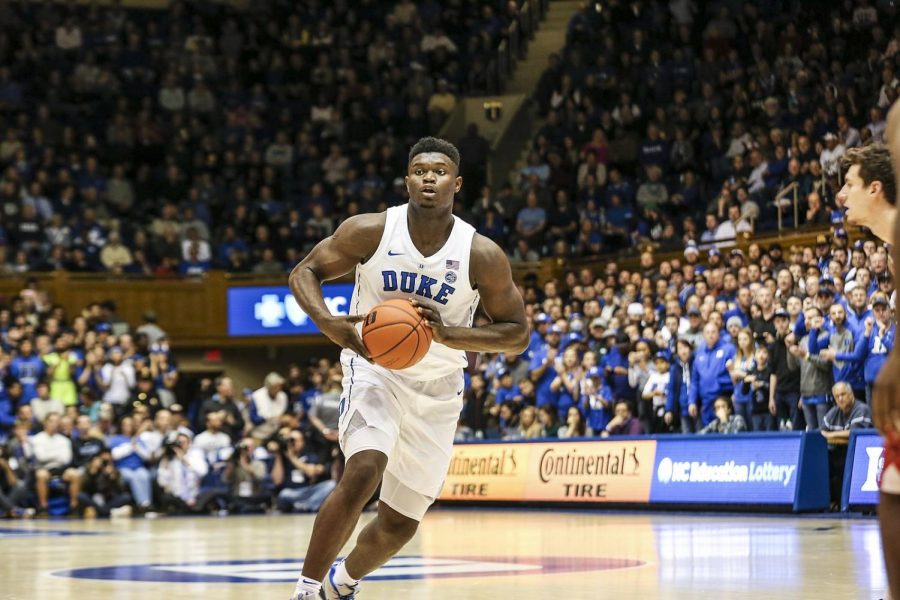 After+Duke+Universitys+Zion+Williamson+sprained+his+knee+in+February+2019%2C+it+sparked+discussion+about+whether+or+not+student+athletes+should+be+paid.