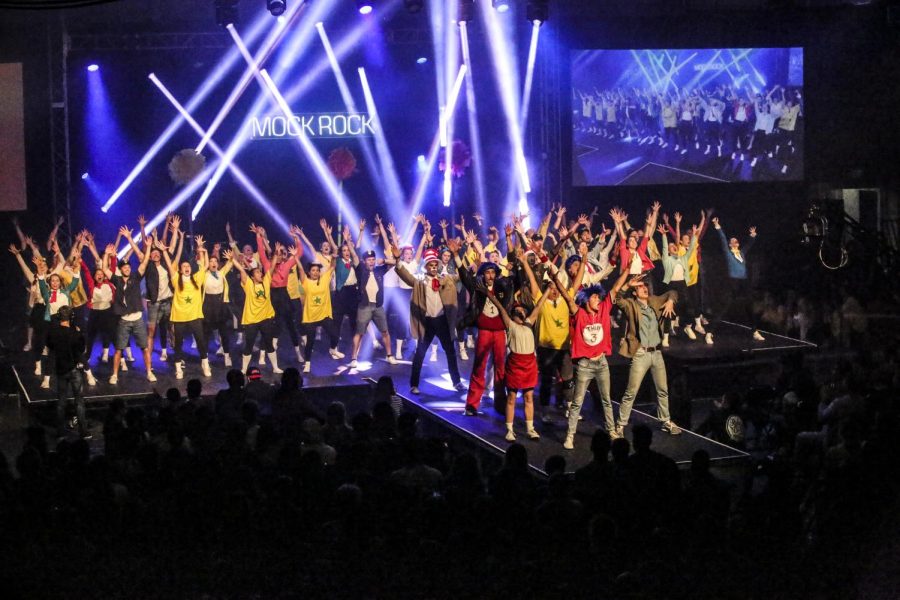 Team BroPoc ending dance pose at the 2019 Mock Rock competition.