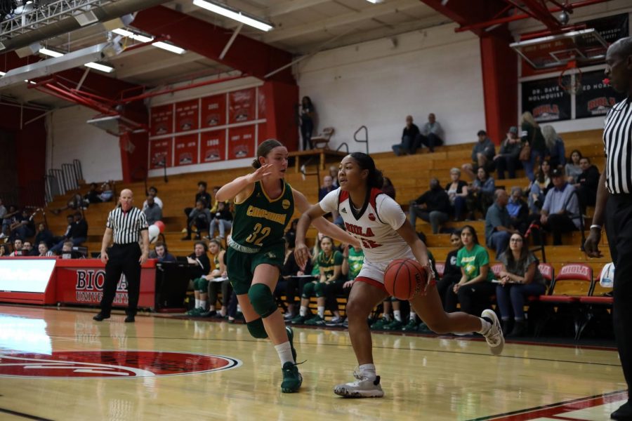 Women’s basketball falls short to Concordia