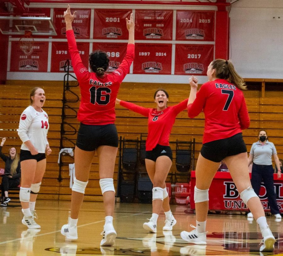 Volleyball adds to their win streak