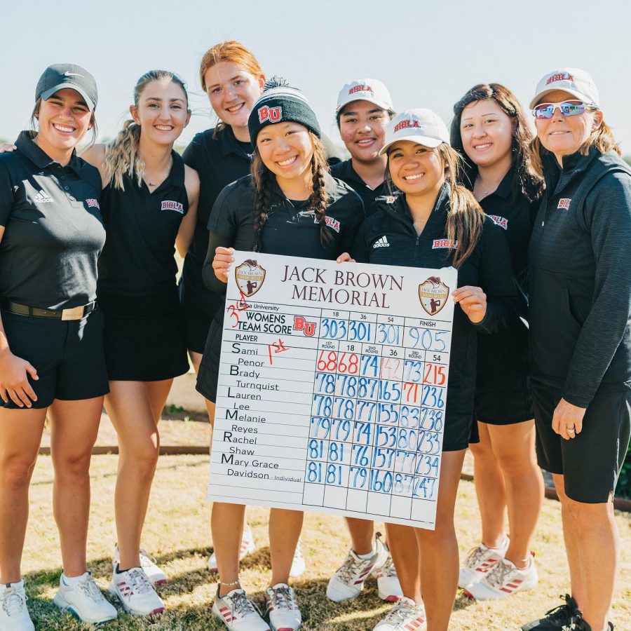 Women’s golf lands top spot in Texas A&M International Tournament