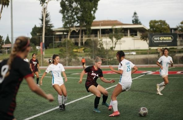 Sophomore defender Chloe Laurin goes head-to-head with her Hawaii Pacific opponent. 